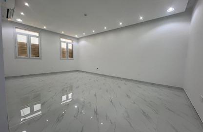 Apartment - 2 Bedrooms - 2 Bathrooms for rent in Fereej Kulaib - Doha