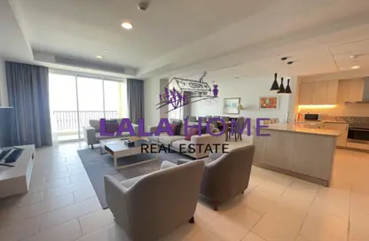 Apartment - 2 Bedrooms - 4 Bathrooms for rent in Viva Central - Viva Bahriyah - The Pearl Island - Doha