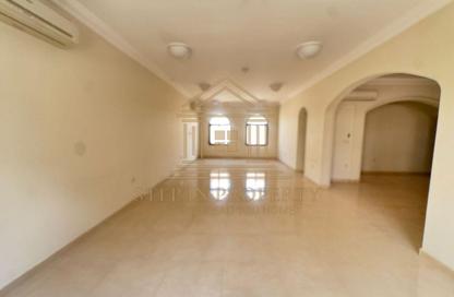 Villa - 4 Bedrooms - 5 Bathrooms for rent in Al Luqta - Al Luqta - Doha Villa - 4 Bedrooms - 5 Bathrooms for rent in Al Luqta - Al Luqta - Doha