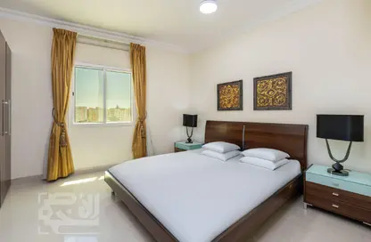 Apartment - 2 Bedrooms - 2 Bathrooms for rent in Gulf Residence 18 - Gulf Residences - Umm Ghuwailina - Doha
