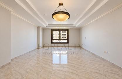 Apartment - 2 - 3 for rent in West Porto Drive - Porto Arabia - The Pearl Island - Doha Apartment - 2 - 3 for rent in West Porto Drive - Porto Arabia - The Pearl Island - Doha