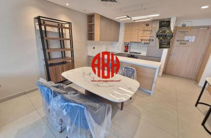 Apartment - 1 Bedroom - 2 Bathrooms for sale in Lusail Marina Heights - Marina District - Lusail