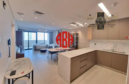 Apartment - 1 Bedroom - 2 Bathrooms for sale in Lusail Marina Heights - Marina District - Lusail