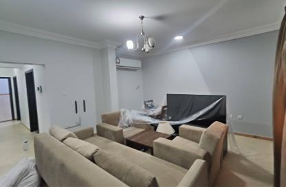 Apartment - 2 Bedrooms - 2 Bathrooms for rent in Al Mansoura - Al Mansoura - Doha
