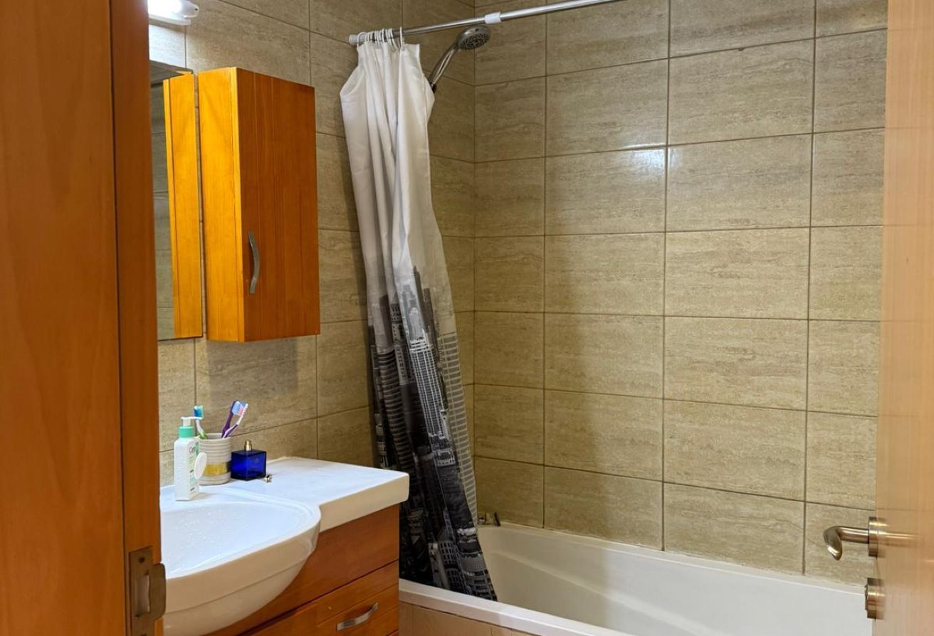 BEAUTIFUL STUDIO FULLY FURNISHED IN FOXHILLS thumbnail 11