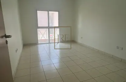 Apartment - 2 Bedrooms - 3 Bathrooms for rent in Barwa City - Mesaimeer - Doha