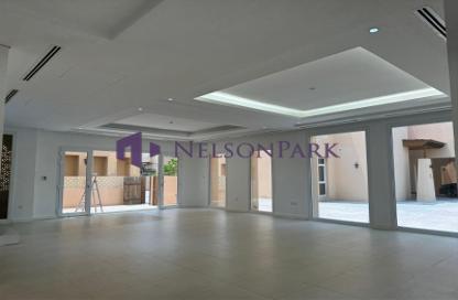 Villa - 4 Bedrooms - 5 Bathrooms for rent in The Gate Towers - West Bay - Doha Villa - 4 Bedrooms - 5 Bathrooms for rent in The Gate Towers - West Bay - Doha