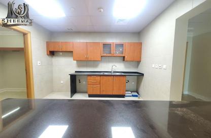 Apartment - 2 Bedrooms - 3 Bathrooms for rent in Zig Zag Tower B - Zig Zag Towers - West Bay - Doha Apartment - 2 Bedrooms - 3 Bathrooms for rent in Zig Zag Tower B - Zig Zag Towers - West Bay - Doha