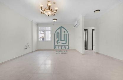 Apartment - 2 Bedrooms - 2 Bathrooms for rent in Al Sadd Road - Al Sadd - Doha