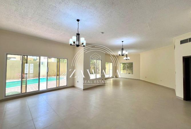 54489817 - Property Image 2