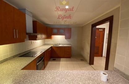 Apartment - 2 Bedrooms - 3 Bathrooms for rent in West Porto Drive - Porto Arabia - The Pearl Island - Doha