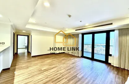 شقة - 2 غرف نوم - 3 حمامات للايجار في طريق بورتو الغربي - بورتو أرابيا - جزيرة اللؤلؤة - الدوحة