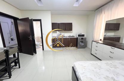 Apartment - Studio - 1 Bathroom for rent in Salata Villas - Salata - Doha Apartment - Studio - 1 Bathroom for rent in Salata Villas - Salata - Doha