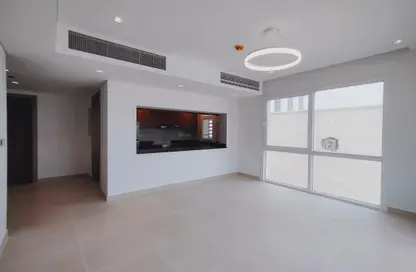 شقة - 3 غرف نوم - 3 حمامات للايجار في الحتمي - الحتمي - الدوحة