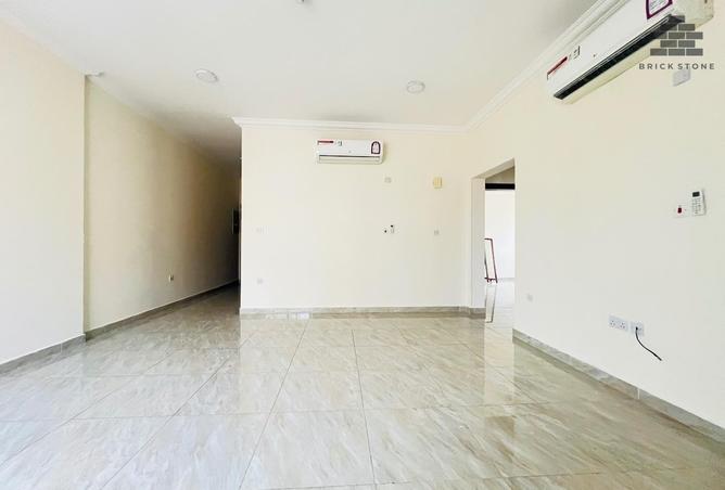 52273711 - صورة العقار 2