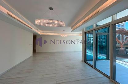 Apartment - 3 Bedrooms - 5 Bathrooms for rent in Crystal Residence - Gewan Island - The Pearl Island - Doha