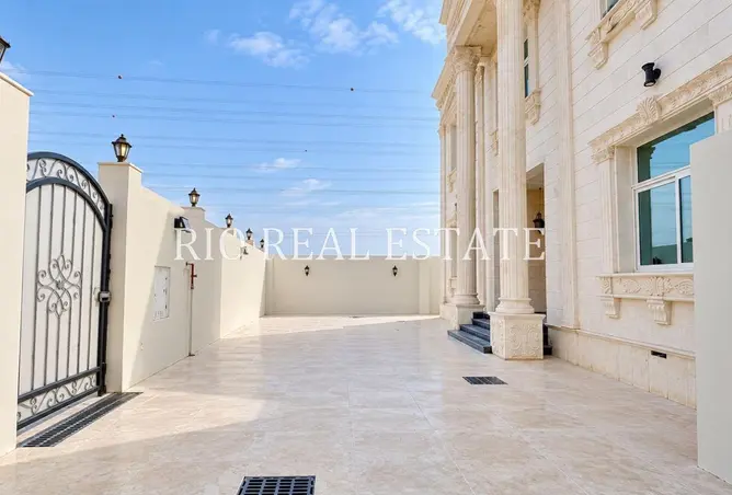 64201323 - Property Image 3