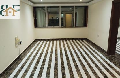 Apartment - 2 - 2 for rent in Al Mansoura - Doha Apartment - 2 - 2 for rent in Al Mansoura - Doha