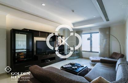 Apartment - 1 Bedroom - 2 Bathrooms for rent in West Porto Drive - Porto Arabia - The Pearl Island - Doha