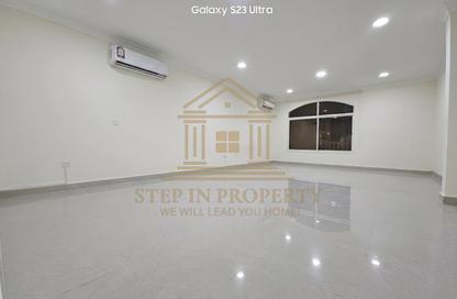 Villa - 5 - 5 for rent in Bab Al Rayyan - Muraikh - AlMuraikh - Doha