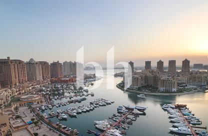 Apartment - 4 - 5 for sale in West Porto Drive - Porto Arabia - The Pearl Island - Doha Apartment - 4 - 5 for sale in West Porto Drive - Porto Arabia - The Pearl Island - Doha