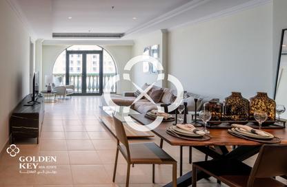 Apartment - 2 Bedrooms - 3 Bathrooms for rent in West Porto Drive - Porto Arabia - The Pearl Island - Doha