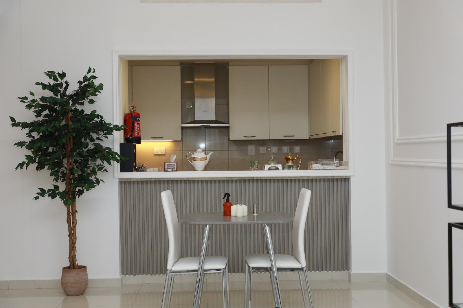 2BHK I FF I Marina View I Balcony I Big size thumbnail 5
