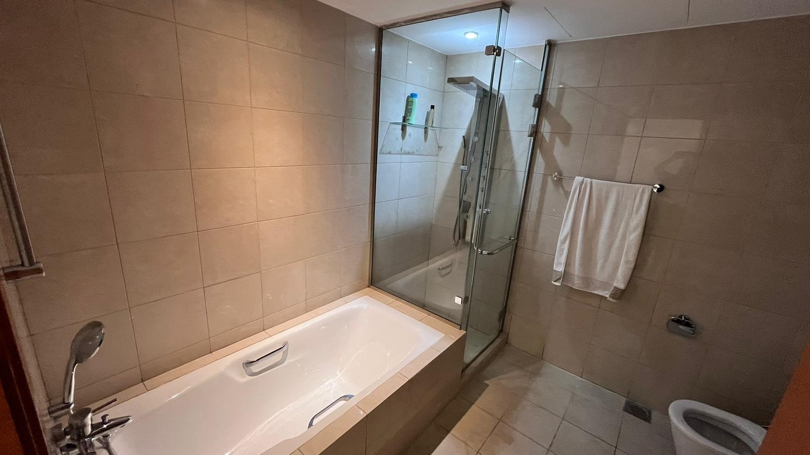 2BHK I FF I Marina View I Balcony I Big size thumbnail 7
