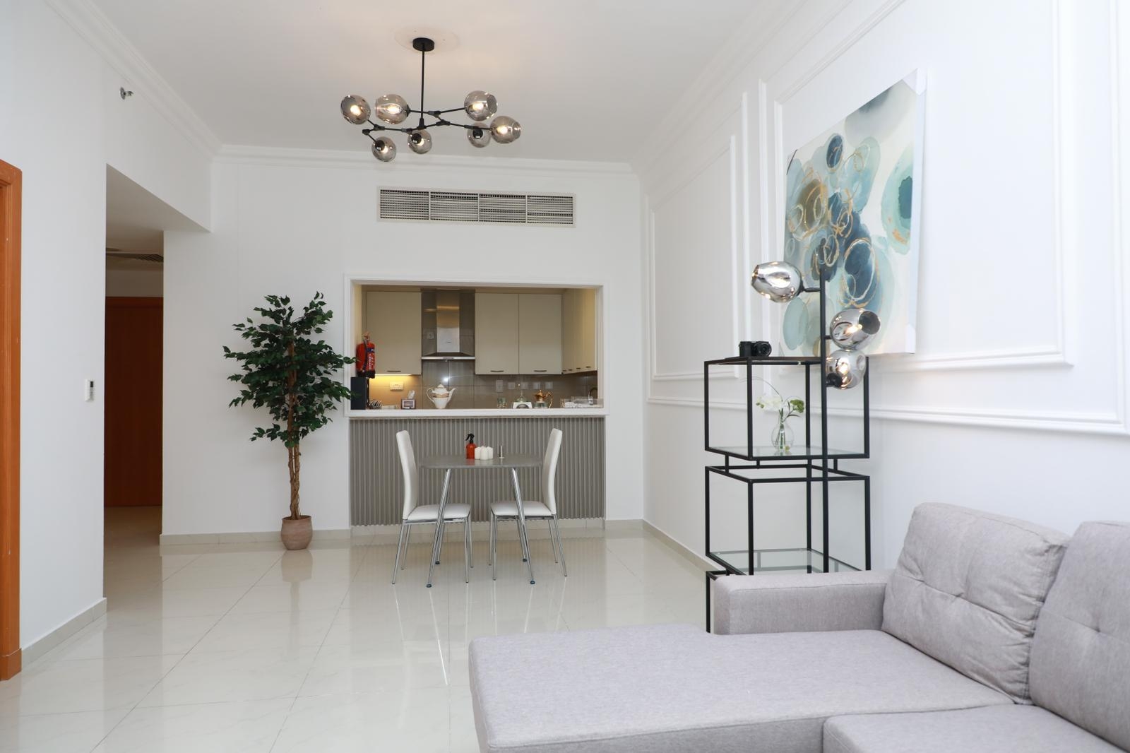 2BHK I FF I Marina View I Balcony I Big size thumbnail 4
