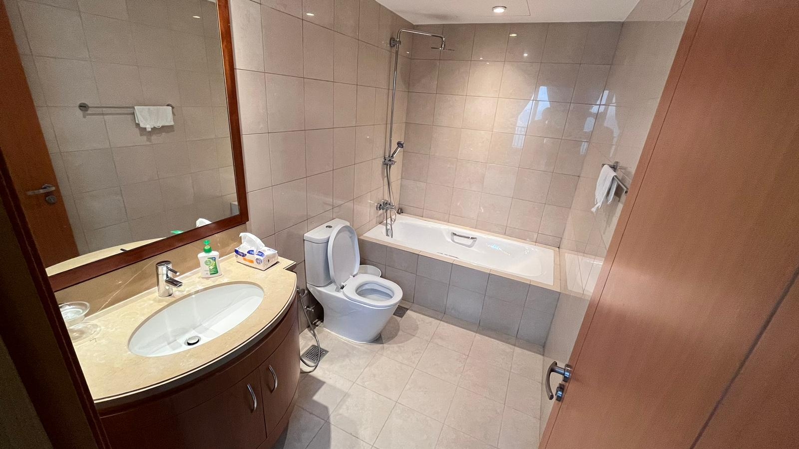 2BHK I FF I Marina View I Balcony I Big size thumbnail 8