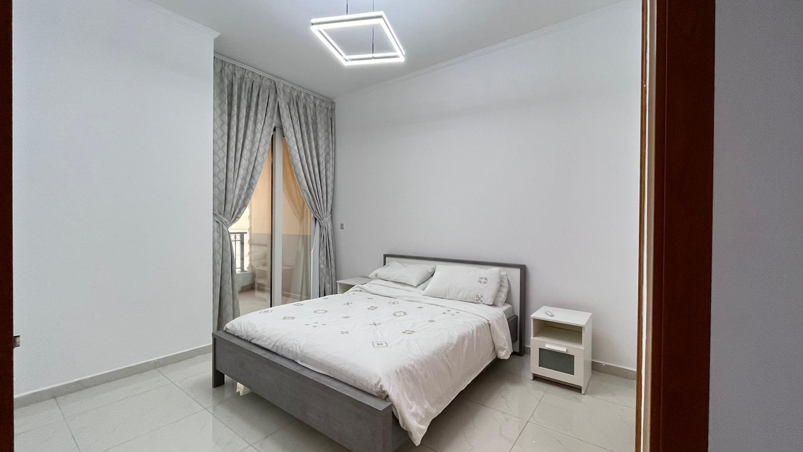 2BHK I FF I Marina View I Balcony I Big size thumbnail 6
