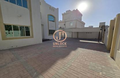 Villa - 5 Bedrooms - 4 Bathrooms for rent in OPT-TCHR - Al Gharrafa - Al Gharrafa - Doha