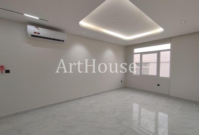 61672477 - Property Image 3