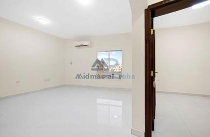 Apartment - 2 Bedrooms - 2 Bathrooms for rent in Old Airport Road - Doha