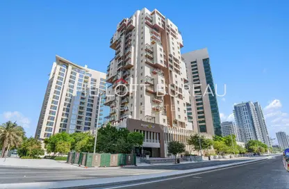 Apartment - 3 Bedrooms - 5 Bathrooms for sale in Marina 9 Residences - Marina District - Lusail