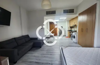 Apartment - Studio - 1 Bathroom for rent in Piazza 3 - La Piazza - Fox Hills - Lusail