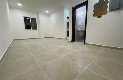 Apartment - 2 Bedrooms - 2 Bathrooms for rent in Old Airport 43 - Old Airport Road - Doha