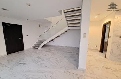 Duplex - 2 Bedrooms - 2 Bathrooms for rent in Musheireb Apartments - Musheireb - Doha