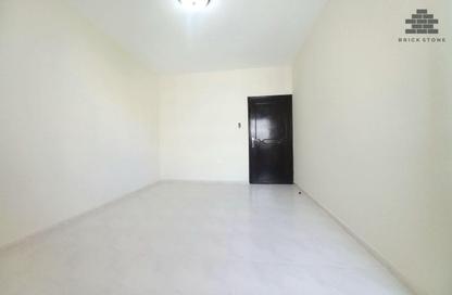 Apartment - 2 - 2 for rent in Al Khayareen Tower - Old Salata - Salata - Doha