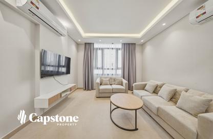 Apartment - 2 Bedrooms - 2 Bathrooms for rent in Umm Ghwailina Comm - Umm Ghuwalina - Umm Ghuwailina - Doha