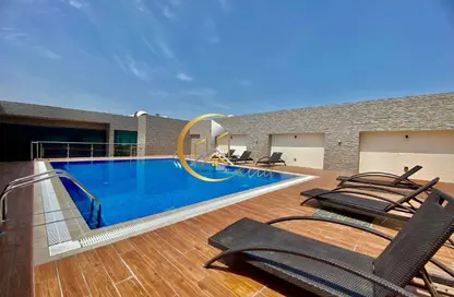 Apartment - 2 Bedrooms - 3 Bathrooms for rent in Al Sadd Tourist Apartments - Al Sadd - Doha