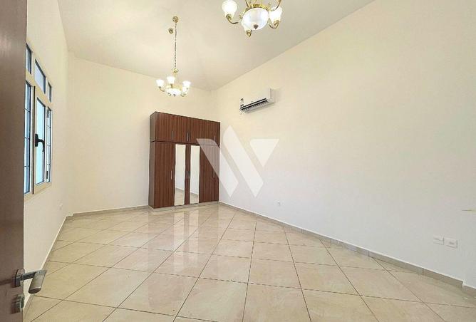 61114868 - Property Main Image