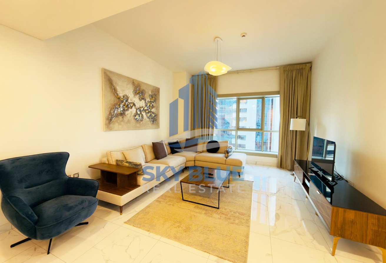 Modern 1 BHK in Westbay with Sea View