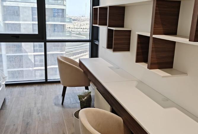 1005860 - Property Image 2