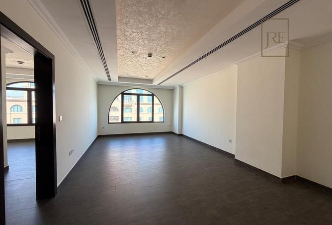 1019523 - Property Image 3