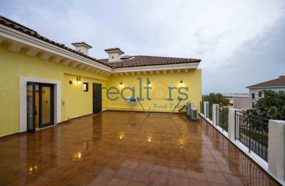 Duplex - 2 Bedrooms - 4 Bathrooms for sale in Carnaval - Qanat Quartier - The Pearl Island - Doha