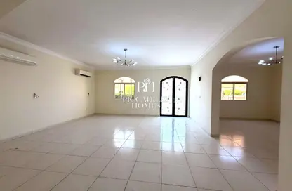 Villa - 5 Bedrooms - 5 Bathrooms for rent in Bu Hamour Street - Abu Hamour - Doha