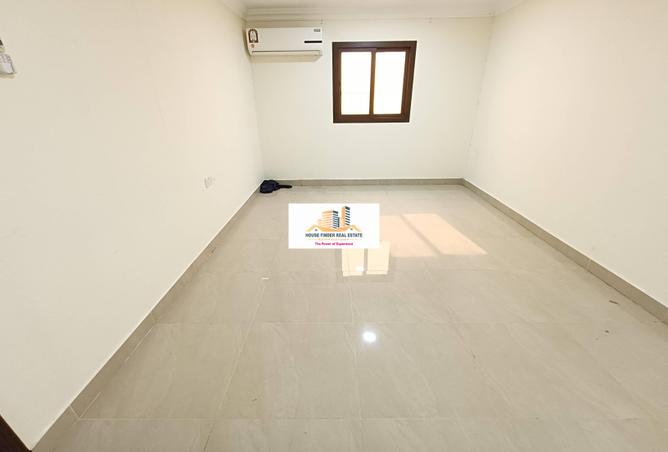 1004854 - Property Image 3