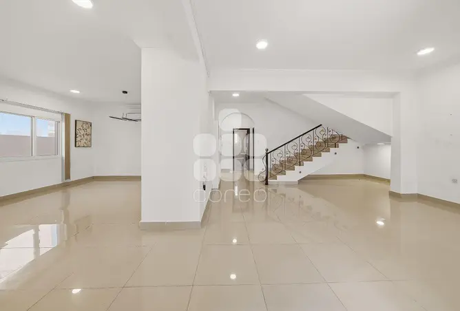64256691 - Property Image 2