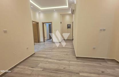 Apartment - 2 Bedrooms - 3 Bathrooms for rent in Al Mansoura - Al Mansoura - Doha